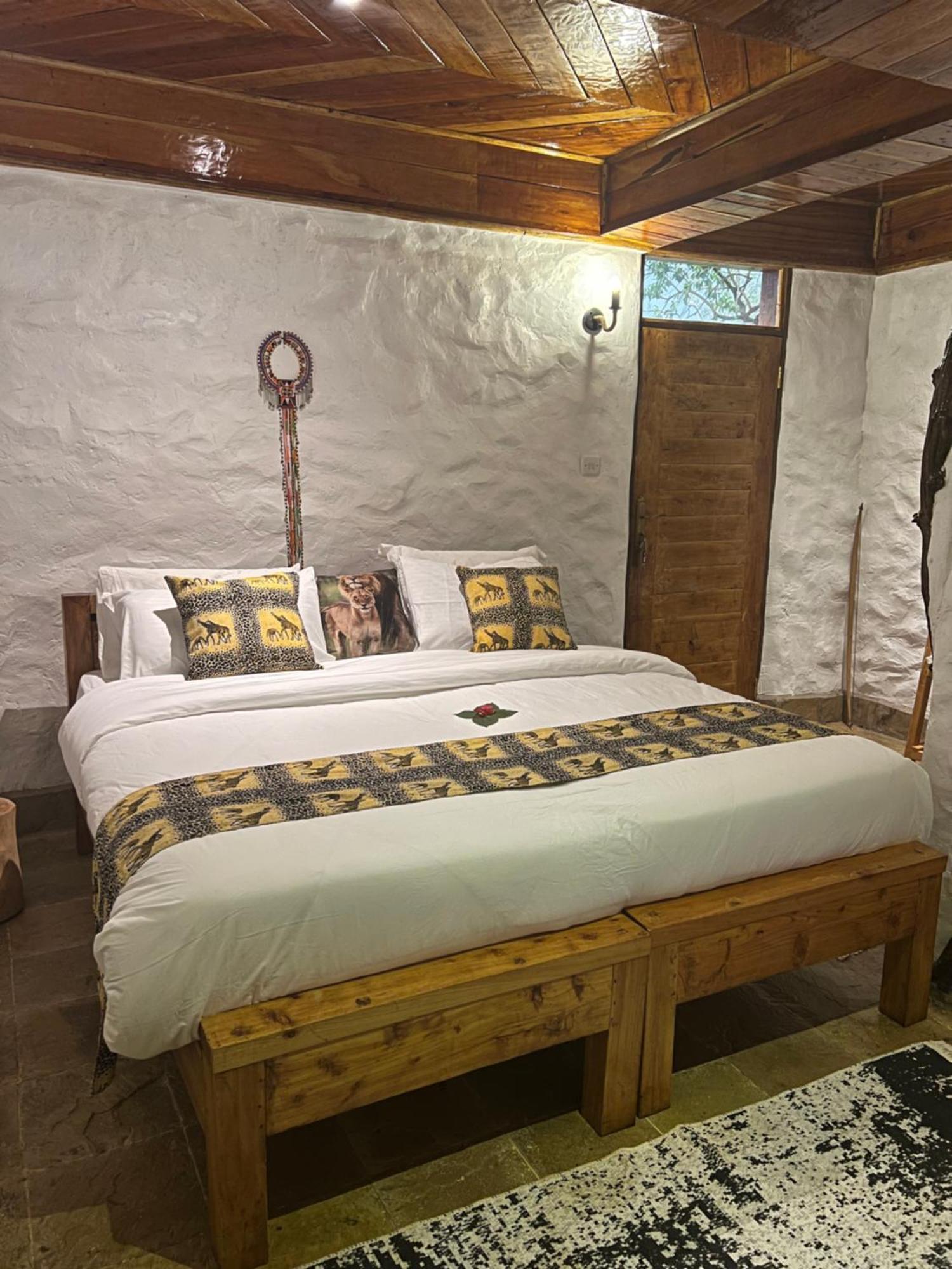 Olaloi Mara Camp *