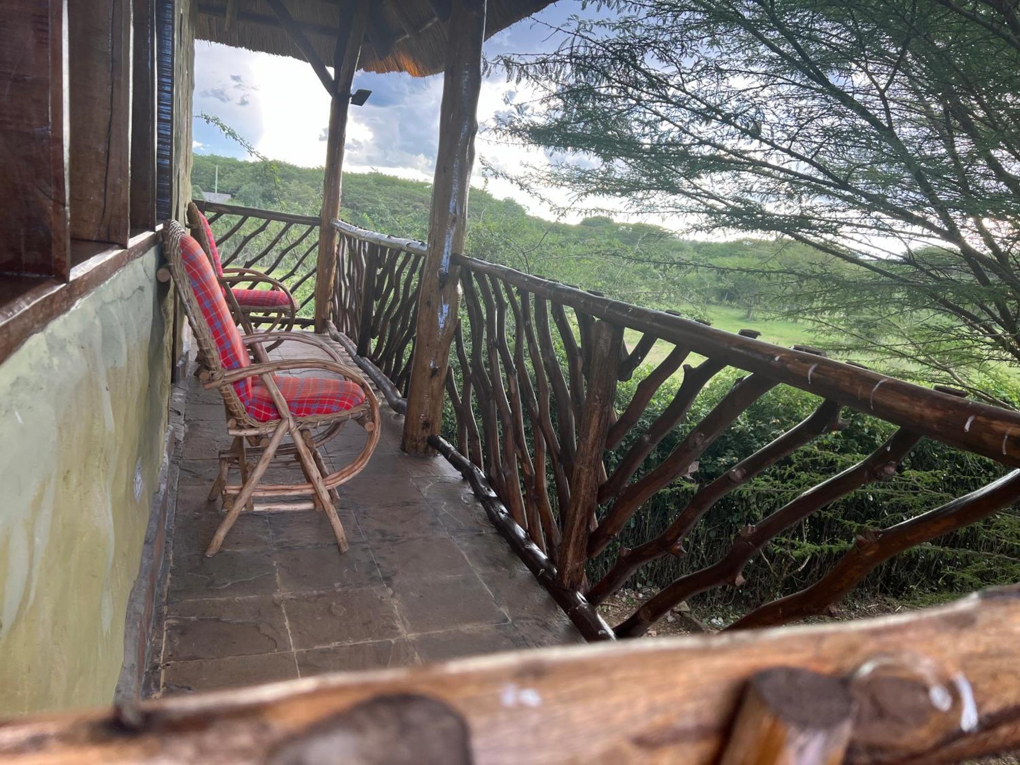 Lodge Olaloi Mara Camp *